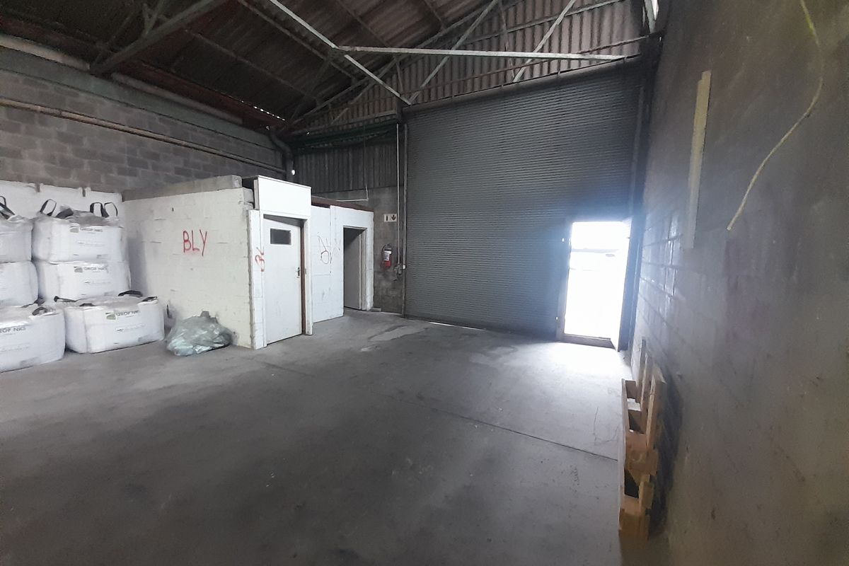 659m2 Industrial Factory Warehouse To Let in JT Ross Park, Brackenfell @ R 39 540.00  excluding VAT - Photo 3