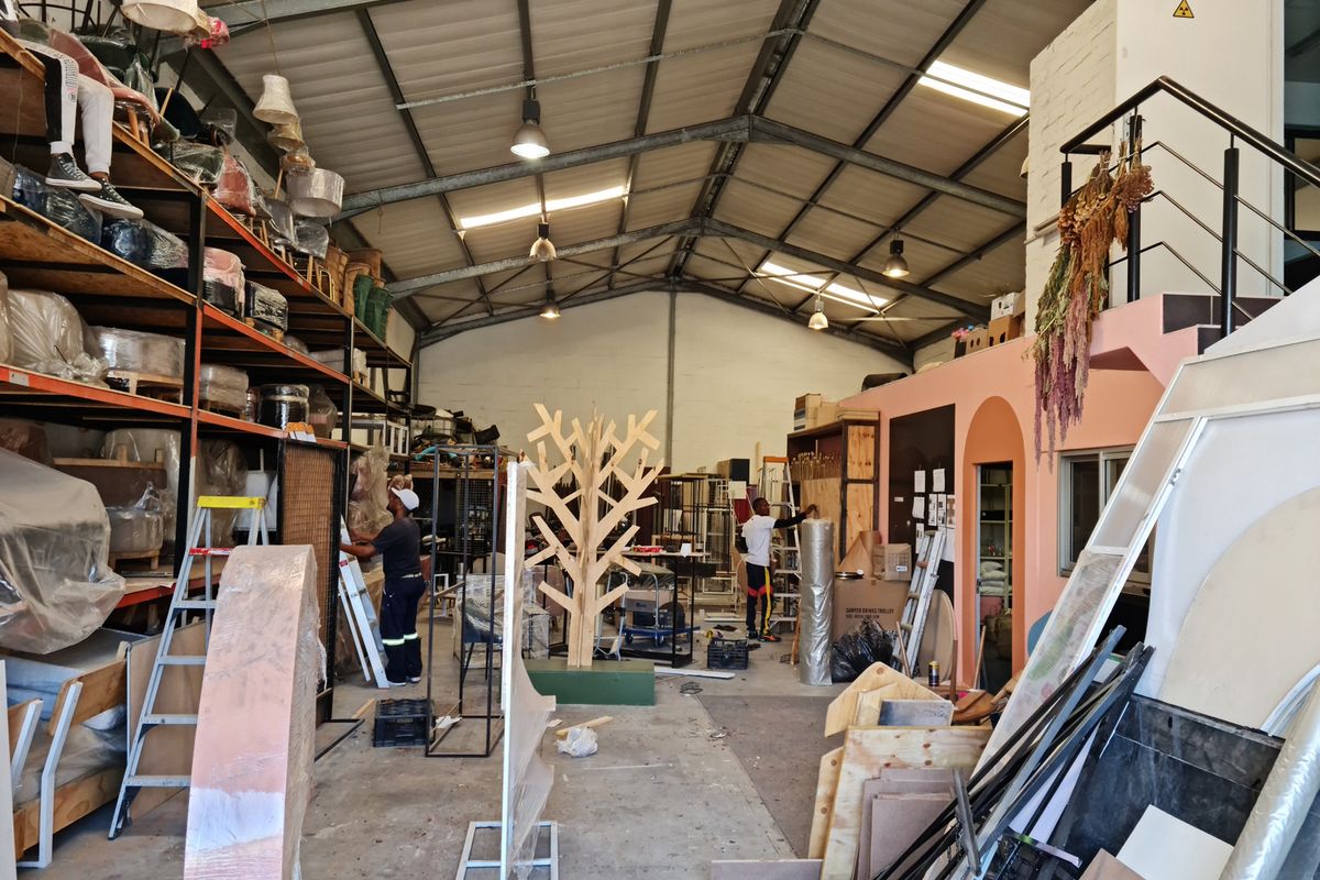 400m2 Factory TO LET in Saxenburg Park, Blackheath. - Photo 3