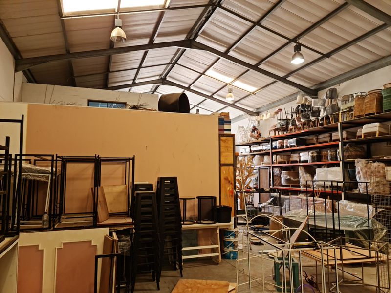 400m2 Factory TO LET in Saxenburg Park, Blackheath. - Photo 6