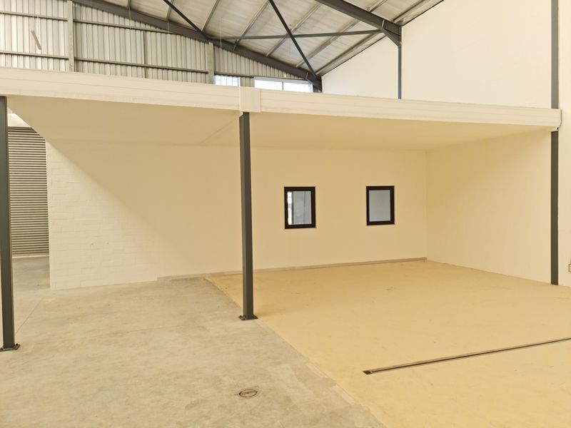 425m2 Warehouse To Let in Firgrove , Somerset West. - Photo 5