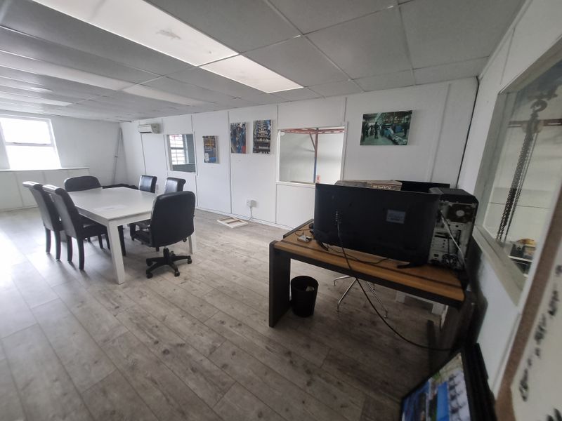 250m2 Industrial Factory Warehouse To Let in Brackenfell Industrial @ R 16 250.00  excluding VAT - Photo 10