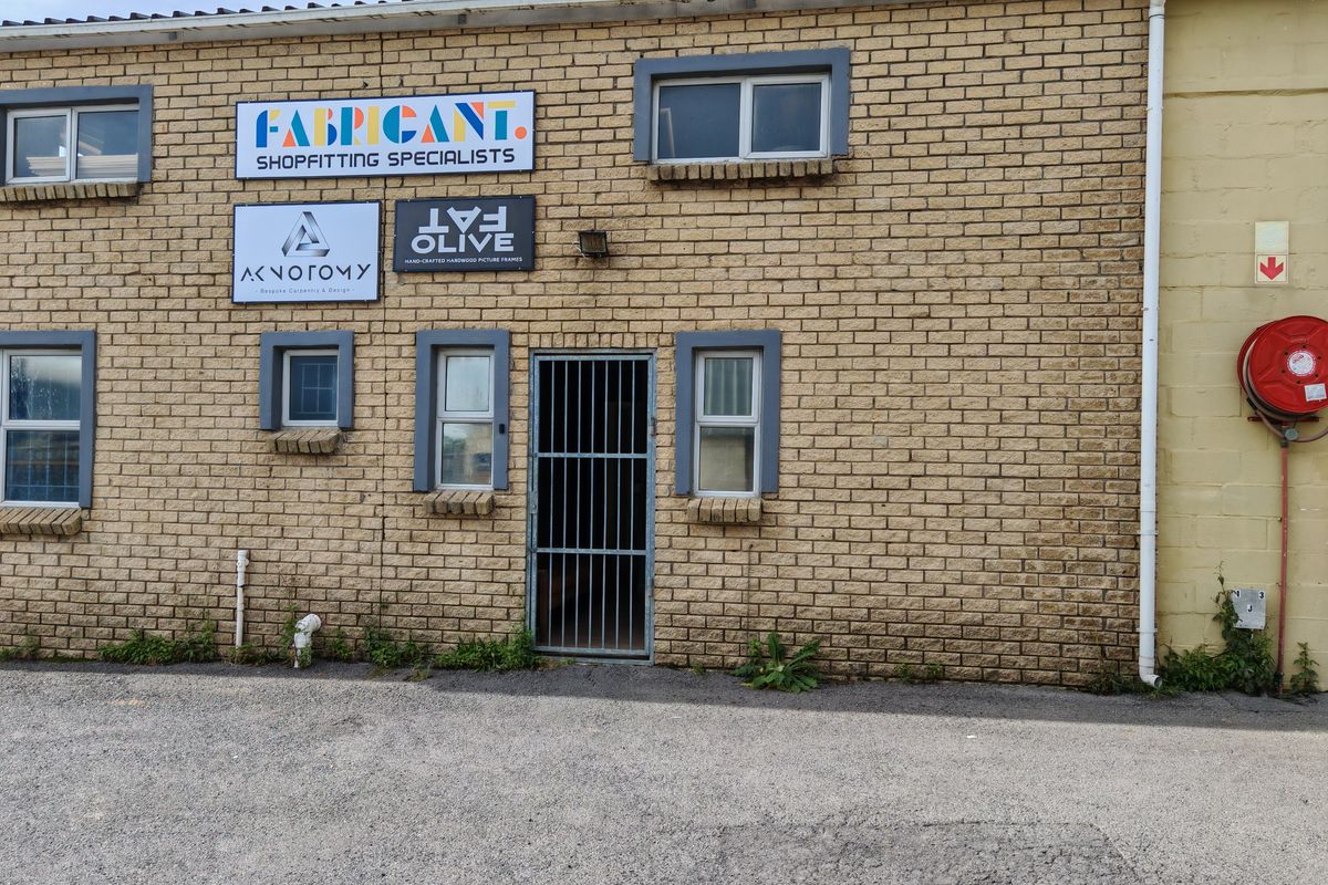 240m2 Warehouse TO LET in Broadlands Industrial. - Photo 4