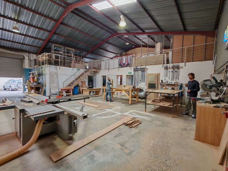 240m2 Warehouse TO LET in Broadlands Industrial. - Photo 9