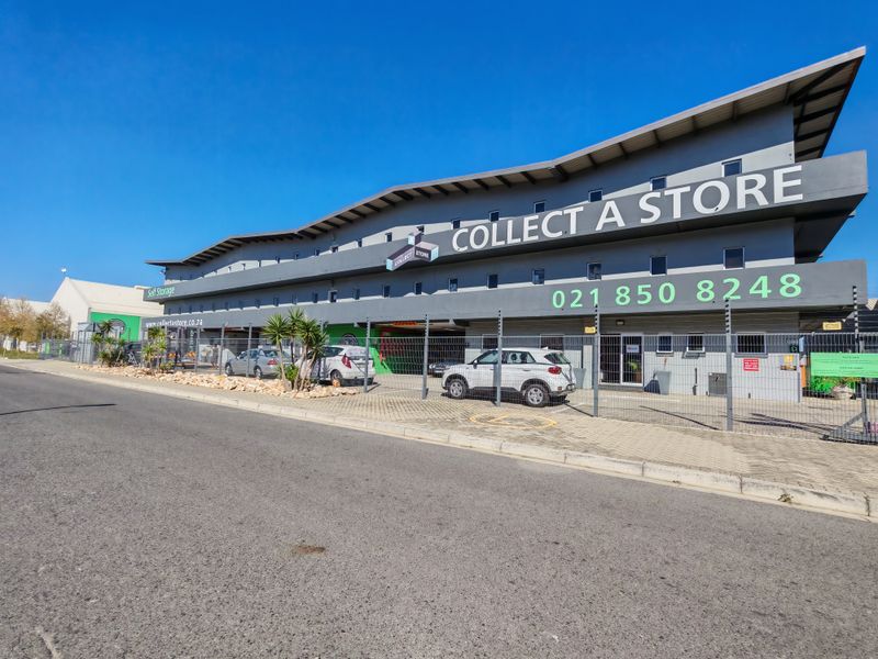 69m2 Office To Let in Asla Park, Strand @ R7000 excl vat per month. - Photo 2