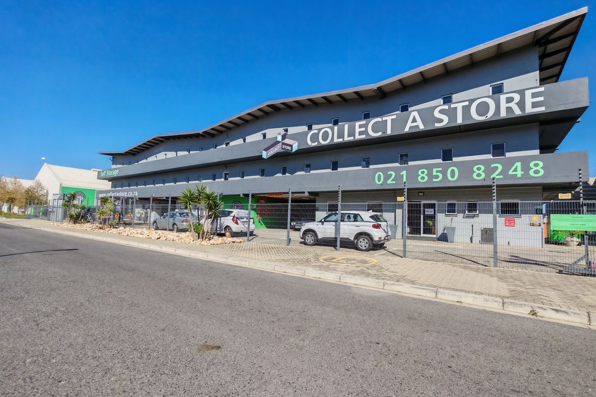 69m2 Office To Let in Asla Park, Strand @ R7000 excl vat per month. - Photo 2