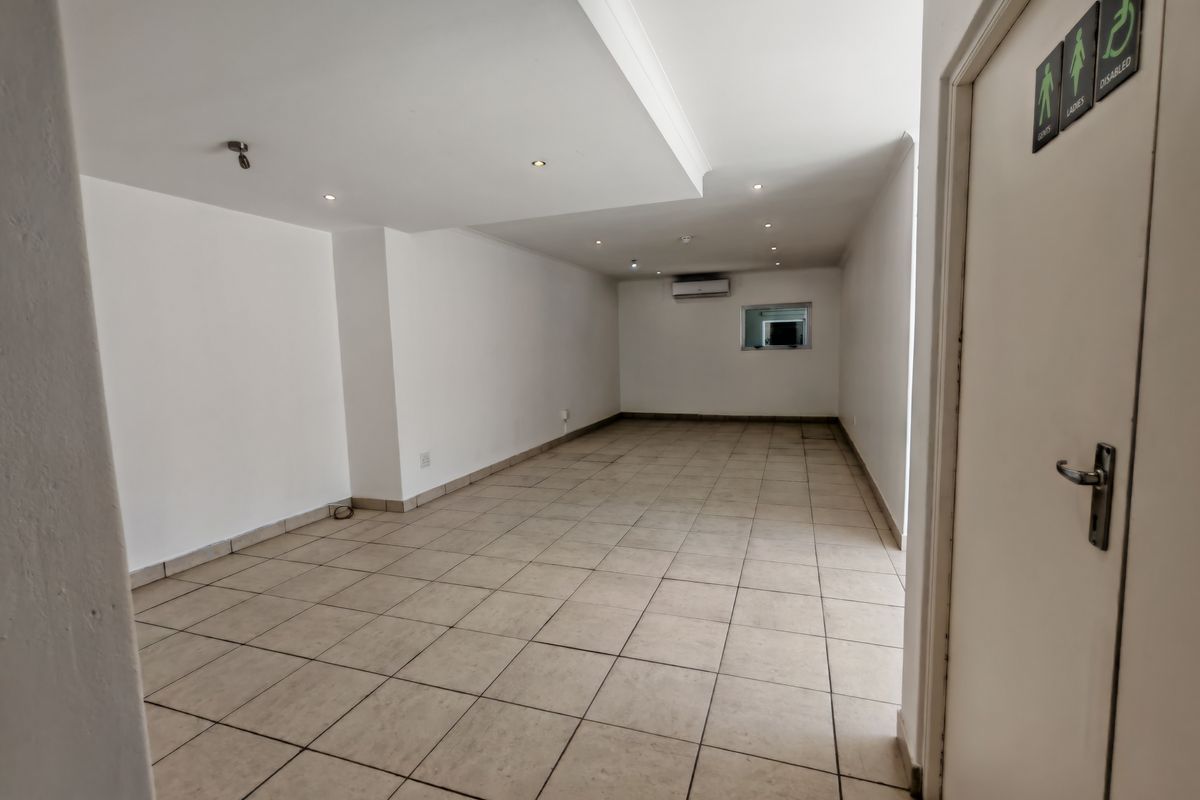 69m2 Office To Let in Asla Park, Strand @ R7000 excl vat per month. - Photo 3
