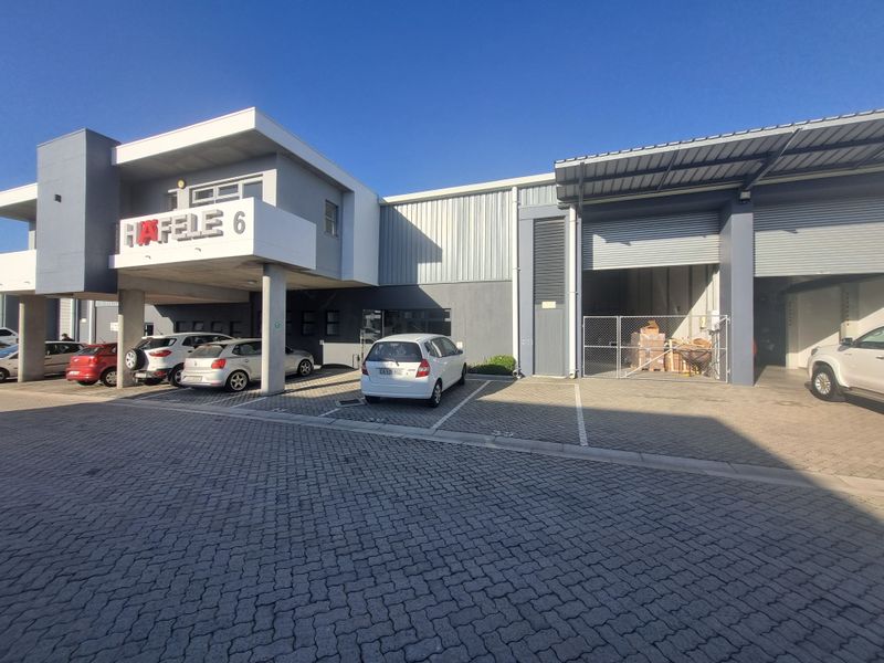 499m2 Industrial Warehouse To Let in Stikland @ R47 405.00 excluding VAT - Photo 2