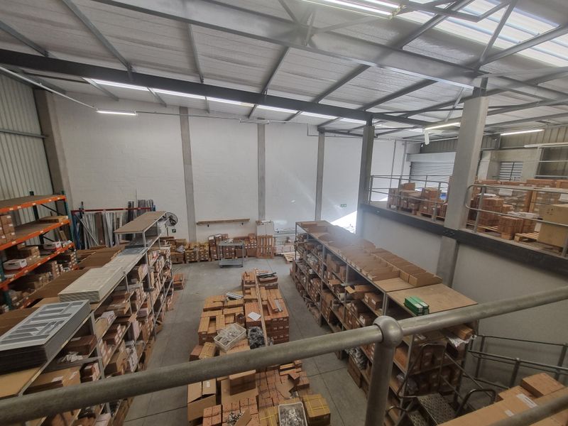 499m2 Industrial Warehouse To Let in Stikland @ R47 405.00 excluding VAT - Photo 3