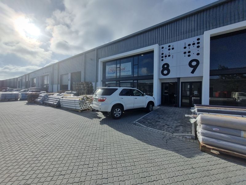 518m2 Industrial Warehouse To Let in Stikland @ R47 210.00 excluding VAT - Photo 3