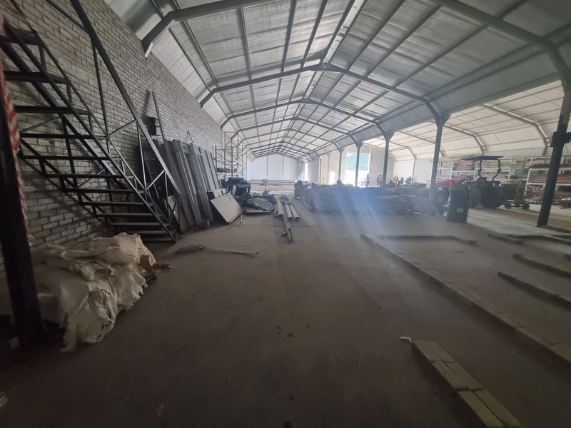 1 463m2 Industrial Warehouse To Let in Stikland @ R124 355.00 excluding VAT (85 p/sqm) - Photo 6