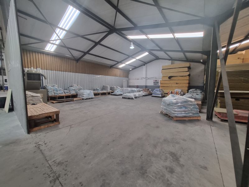 3 170m2 Industrial Warehouse To Let in Brackenfell @ R213 975.00 excluding VAT - Photo 9