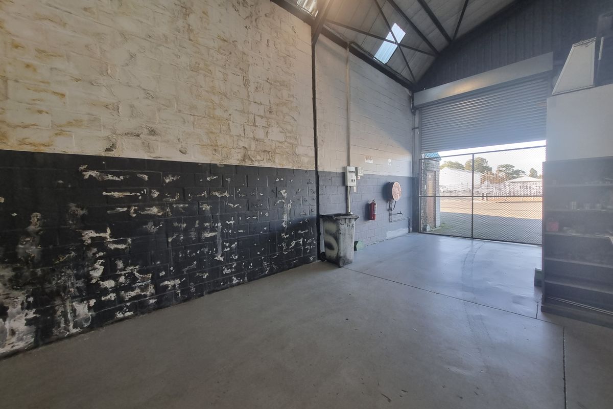 151m2 Industrial Storage Space To Let in Brackenfell @ R15 190.00 excluding VAT - Photo 4