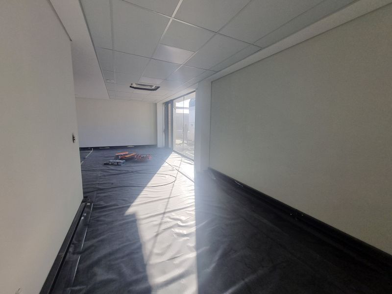 428m2 Industrial Warehouse To Let in Stikland @ R47 080.00 excluding VAT - Photo 10