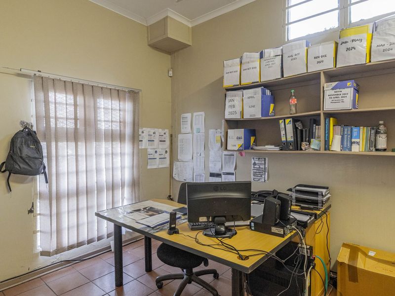 Industrial Property For Sale in Marais Industrial Park, Vredenburg - Photo 7