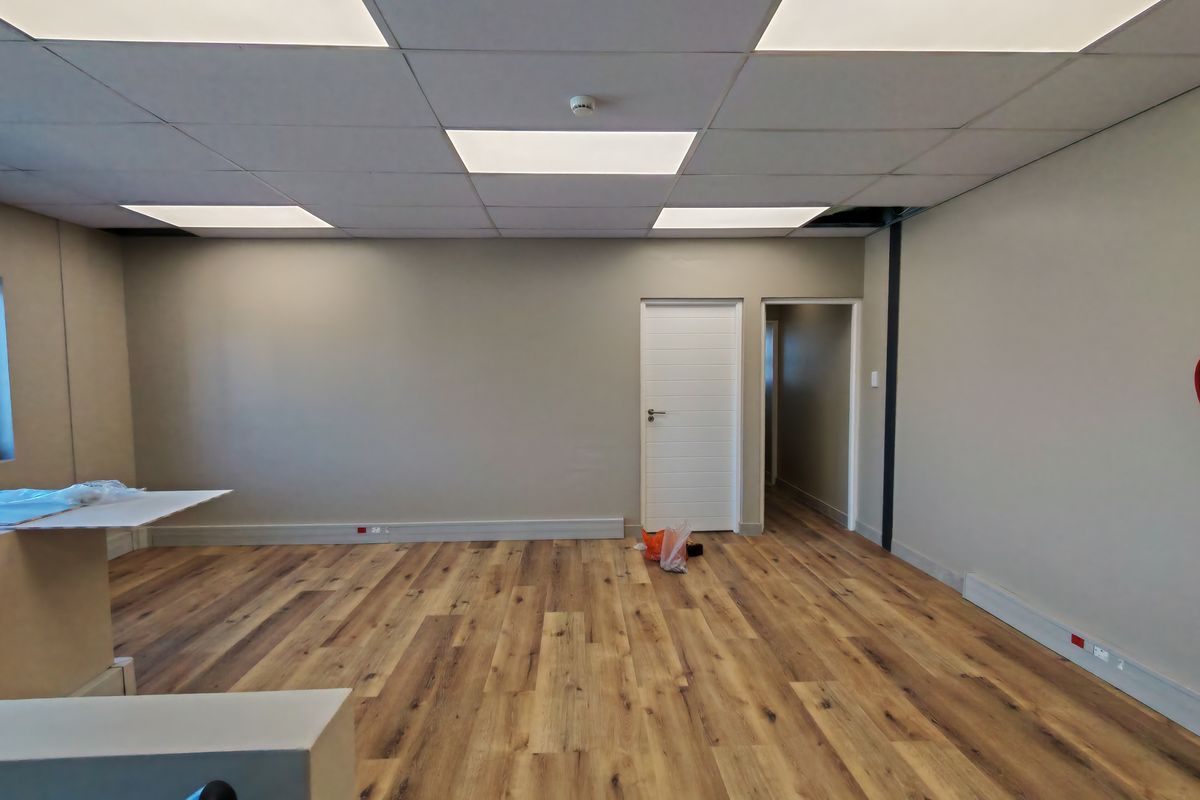 Brand New 770m2 Industrial Warehouse To Let in Firgrove , Somerset West. - Photo 2