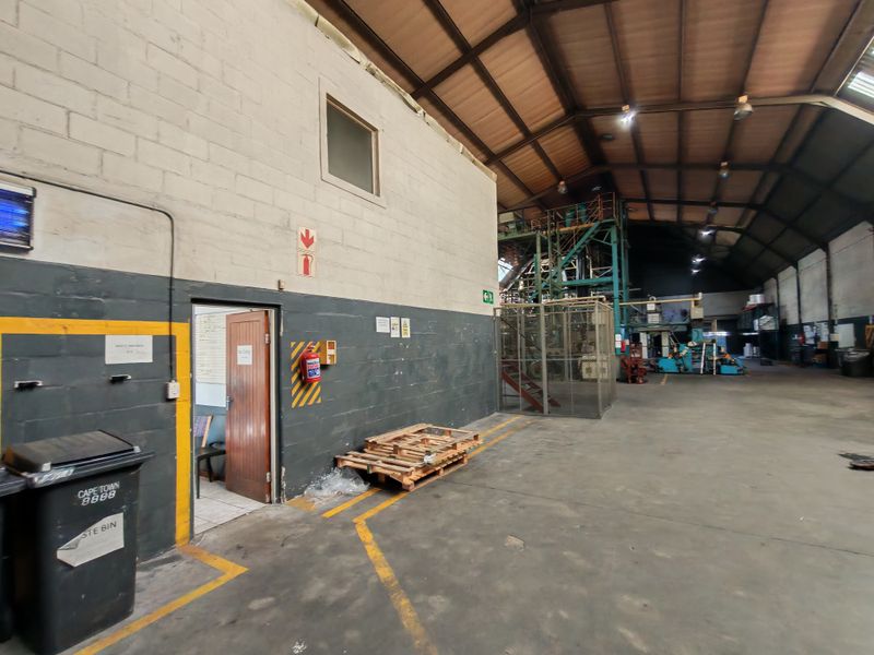 1575m2 Industrial Warehouse For Sale – Saxenburg Park 1. - Photo 7