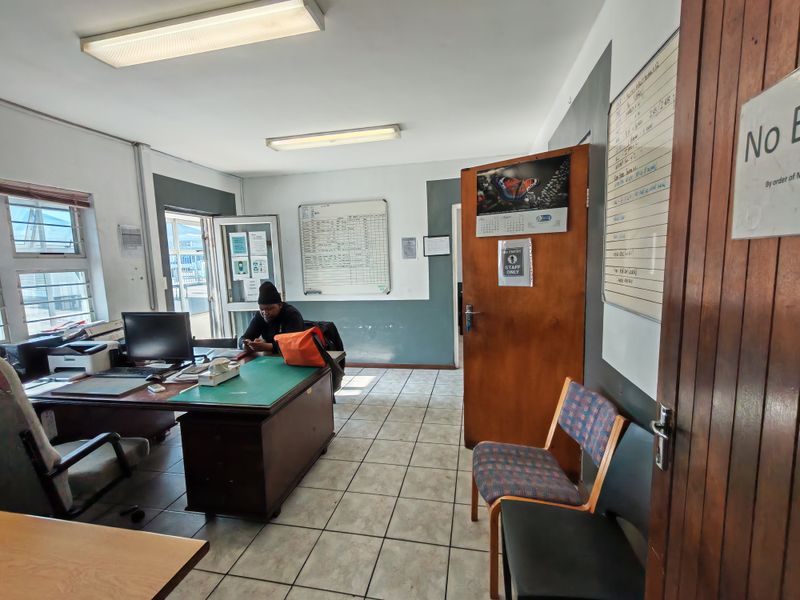 1575m2 Industrial Warehouse For Sale – Saxenburg Park 1. - Photo 8