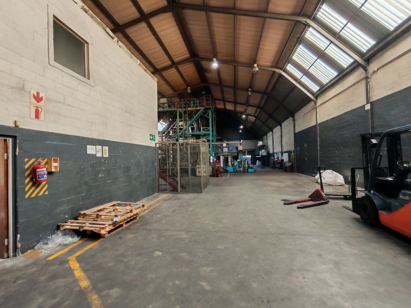 1575m2 Industrial Warehouse For Sale – Saxenburg Park 1. - Photo 2