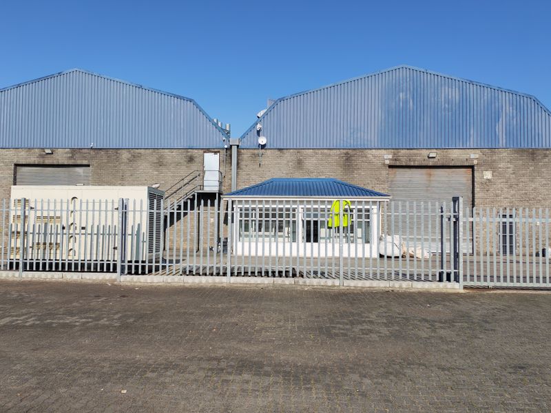 1575m2 Industrial Warehouse For Sale – Saxenburg Park 1. - Photo 3