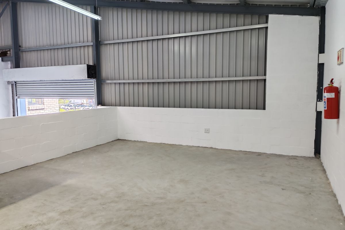 Brand New 851m2 Industrial Warehouse To Let in Firgrove , Somerset West - Photo 5