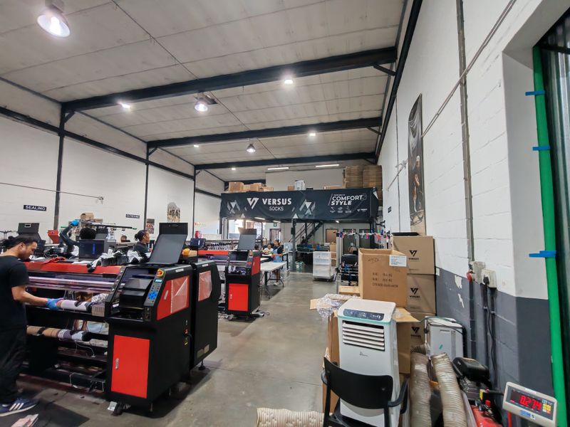 788m2 Warehouse with shared enclosed Yard/parking Area TO LET in Saxenburg Park - Photo 2