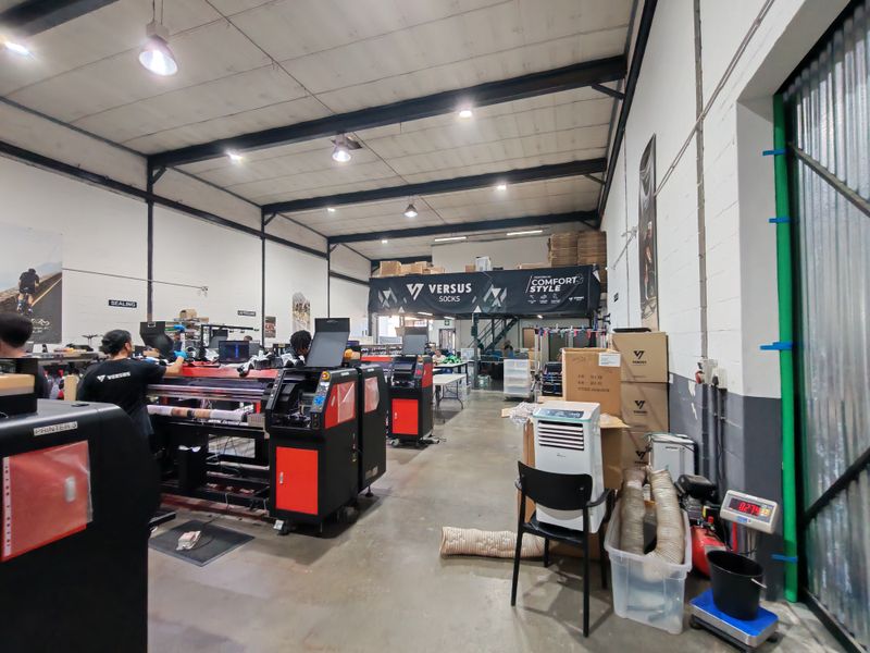 788m2 Warehouse with shared enclosed Yard/parking Area TO LET in Saxenburg Park - Photo 3