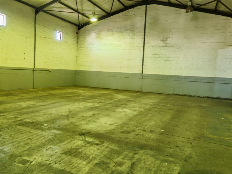 271m2 Warehouse TO LET in Saxenburg Park, Blackheath. - Photo 6