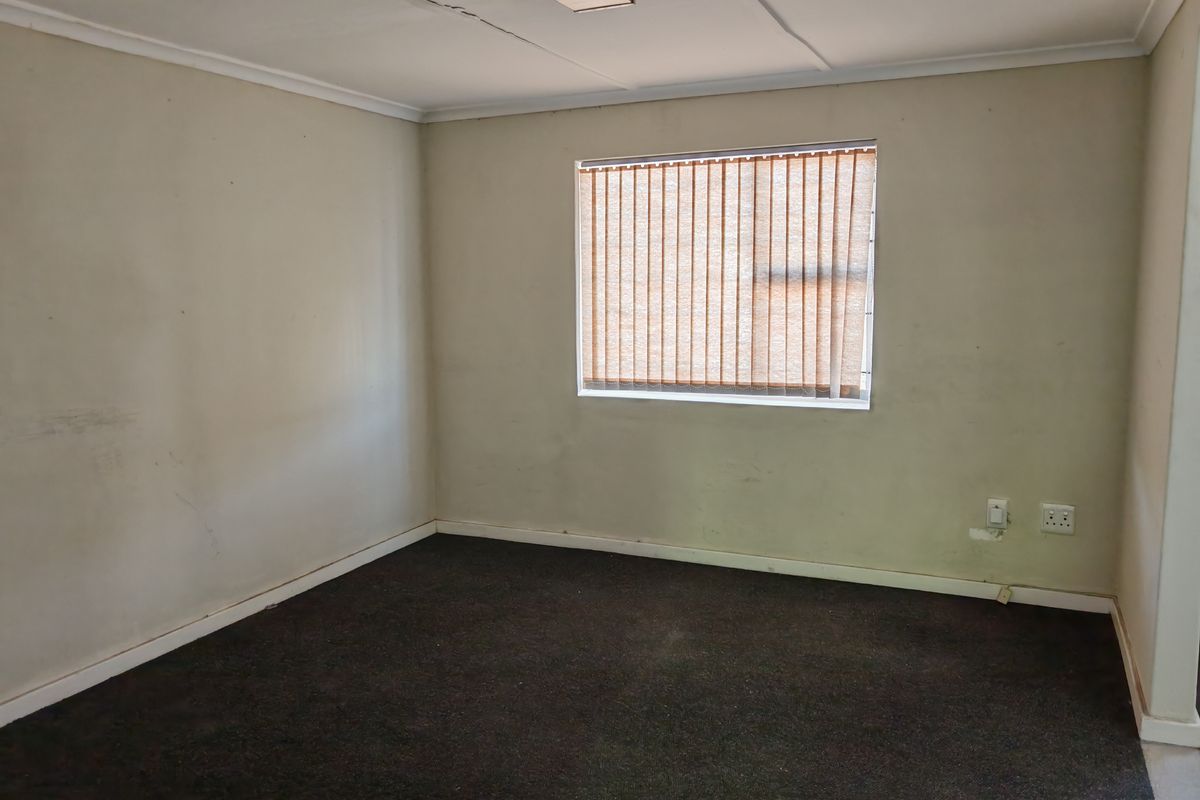 540m2 Warehouse TO LET in Saxenburg Park, Blackheath. - Photo 4