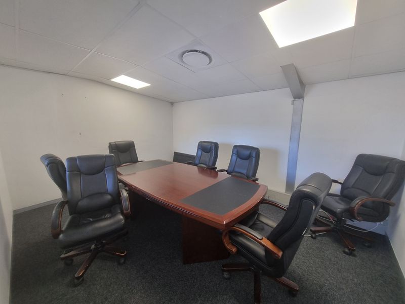 175m2 Industrial Offices To Let in Brackengate Business Park @ R21 875.00 excluding VAT - Photo 9