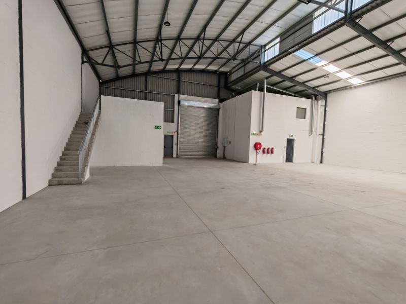 Brand New 768m2 Industrial Warehouse To Let in Firgrove , Somerset West. - Photo 7