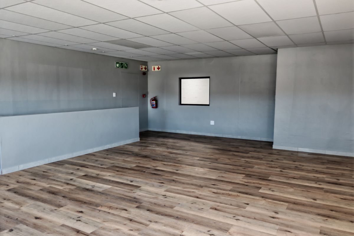 Brand New 768m2 Industrial Warehouse To Let in Firgrove , Somerset West. - Photo 5