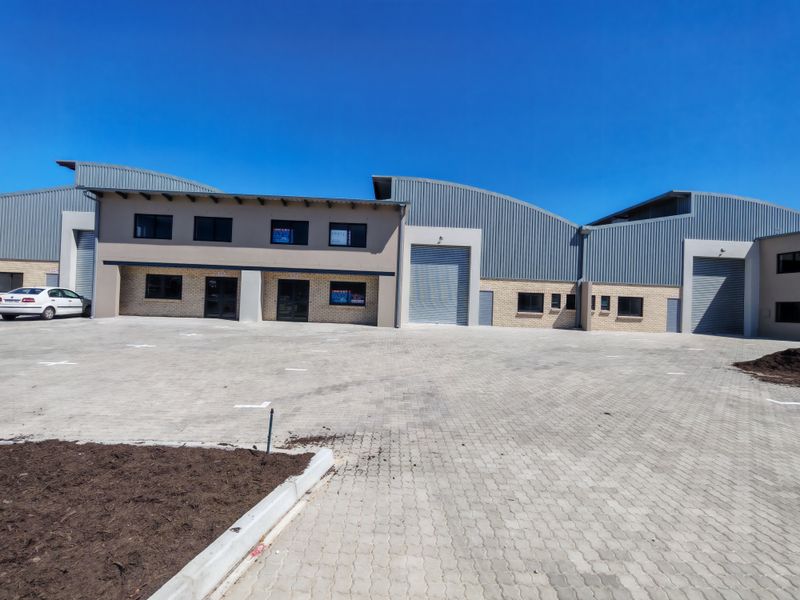 Brand New 768m2 Industrial Warehouse To Let in Firgrove , Somerset West. - Photo 4
