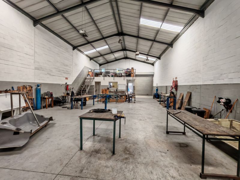 260m2  Warehouse TO LET in Saxenburg Park, Blackheath. - Photo 5