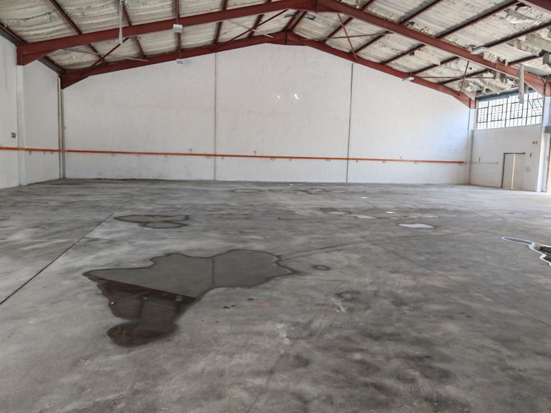 925m2 Warehouse with enclosed Yard area TO LET in Saxenburg Park 1, Blackheath. - Photo 7