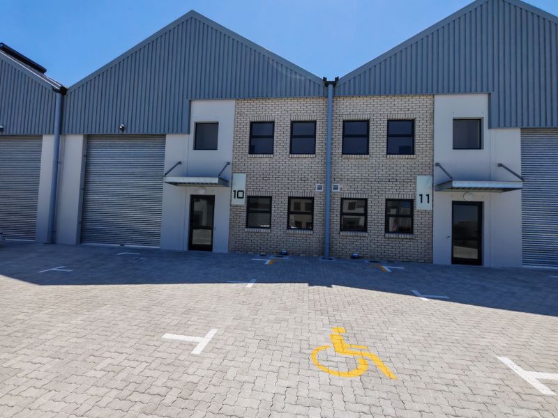 Brand New  211m2 Industrial Warehouse To Let in Firgrove , Somerset West. - Photo 4