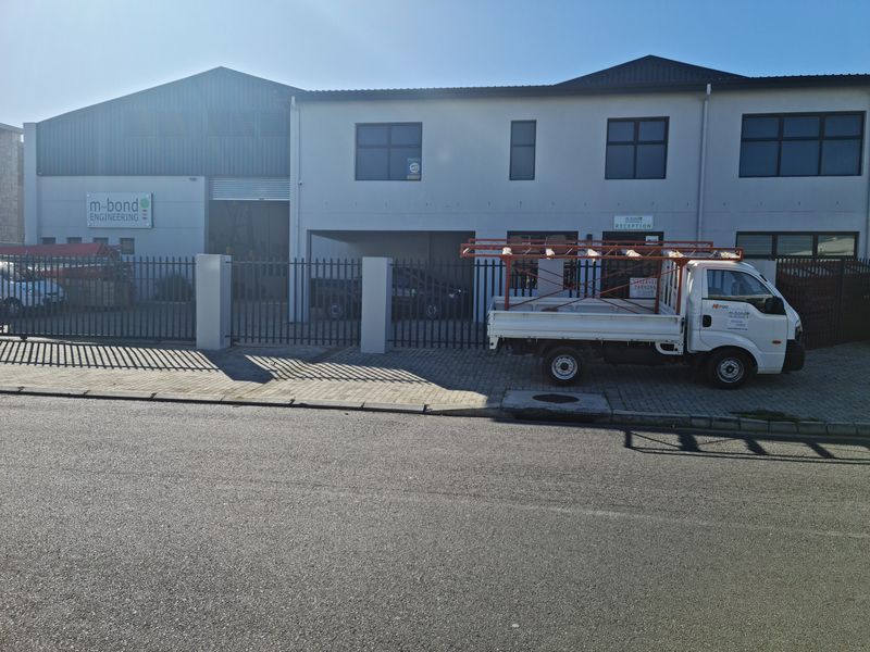 1166m2 Warehouse To Let in Saxenburg Park2. - Photo 2