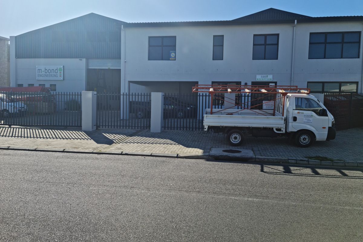 1166m2 Warehouse To Let in Saxenburg Park2. - Photo 2