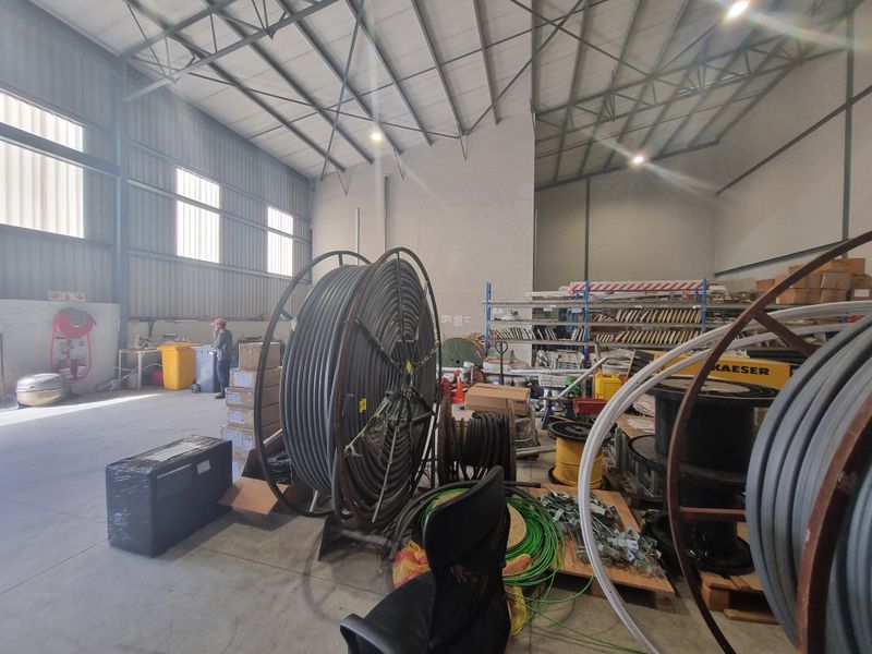 494m2 Industrial Offices To Let in Stikland Watershed Business Park @ R49 400.00 excluding VAT - Photo 8