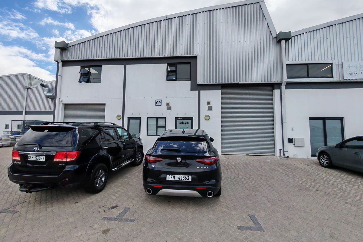 287m2 Unit / Office Space To Let in Firgrove , Somerset West - Photo 2