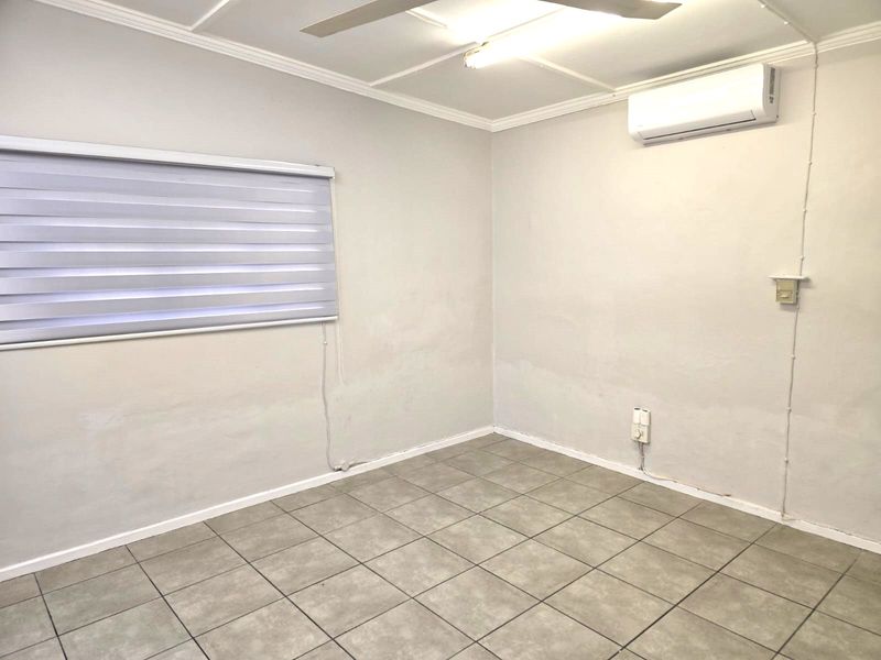 Space in popular Hoog & Droog! - Photo 9