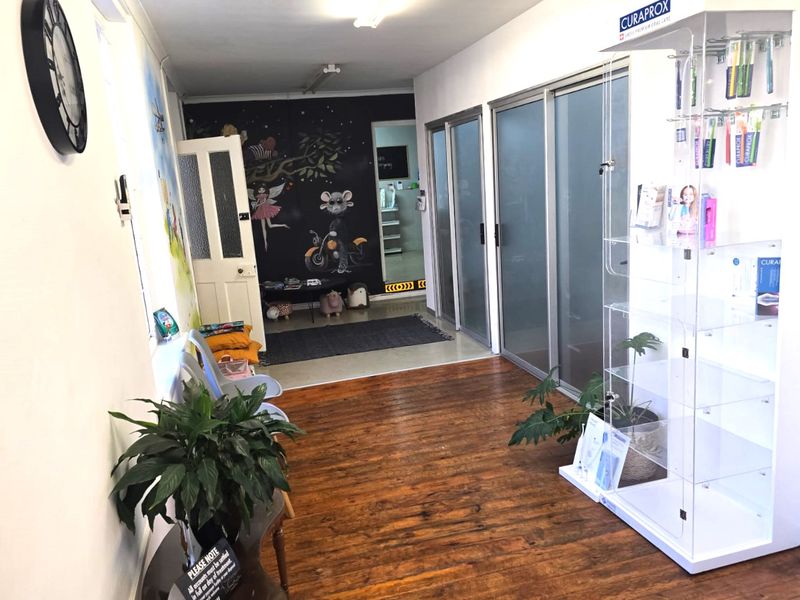 Space in popular Hoog & Droog! - Photo 2