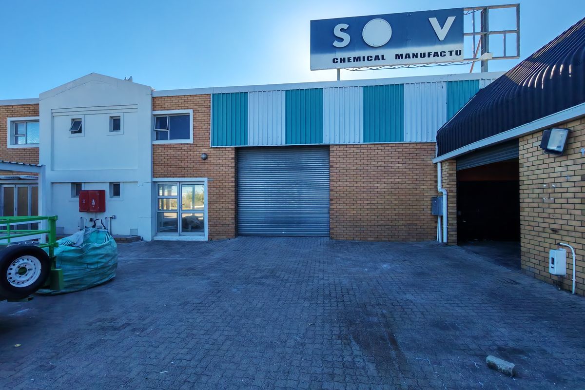 330m2 Warehouse TO LET in Somerset West Business Park. - Photo 5