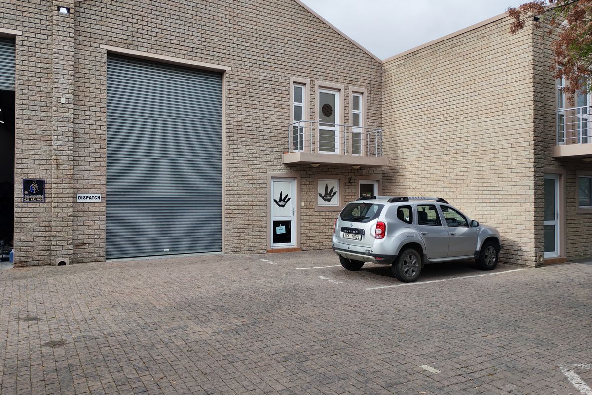 299m2 Industrial Warehouse To Let in Asla Park, Strand - Photo 3