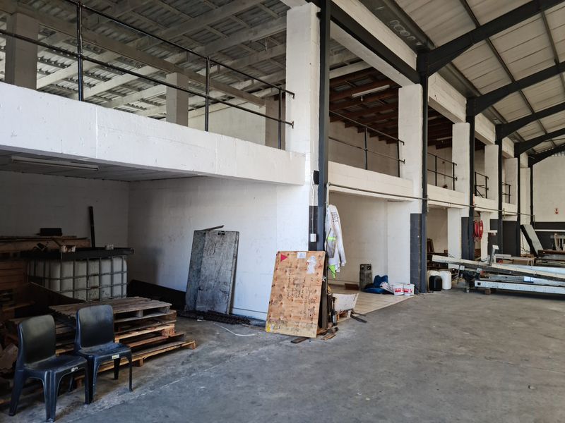 1199m2 Warehouse For Sale in Saxenburg Park 2 , Blackheath - Photo 5