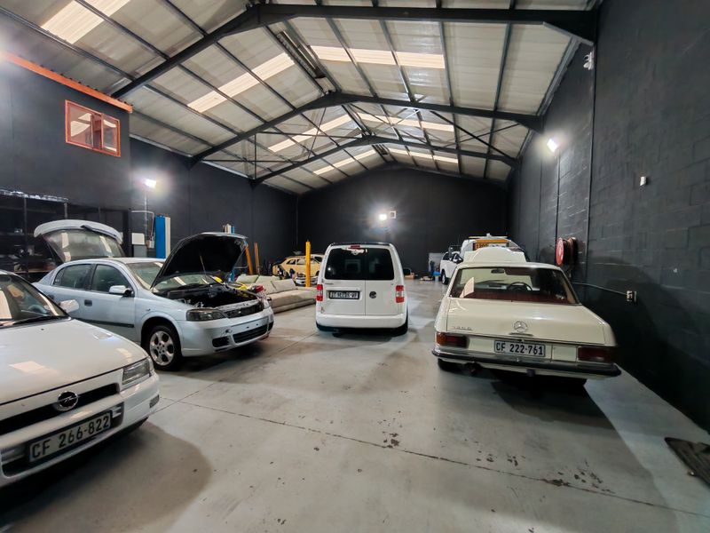955m2 Warehouse For Sale in Saxenburg Park 2 , Blackheath - Photo 10