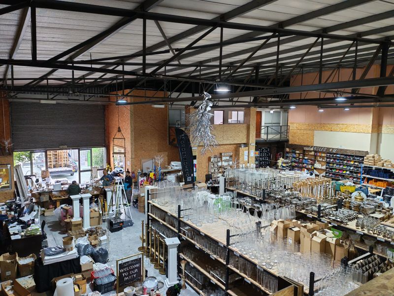 665m2 Warehouse TO LET | FOR RENT in Saxenburg Park. - Photo 4