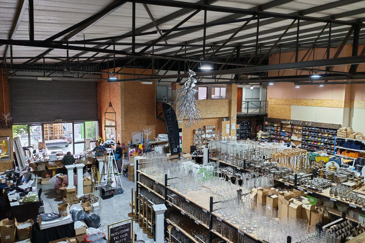 665m2 Warehouse TO LET | FOR RENT in Saxenburg Park. - Photo 4