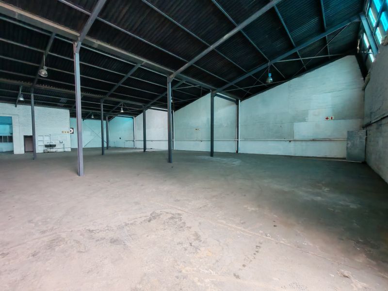 1300m2 Industrial Property To Let in Blackheath - Photo 7