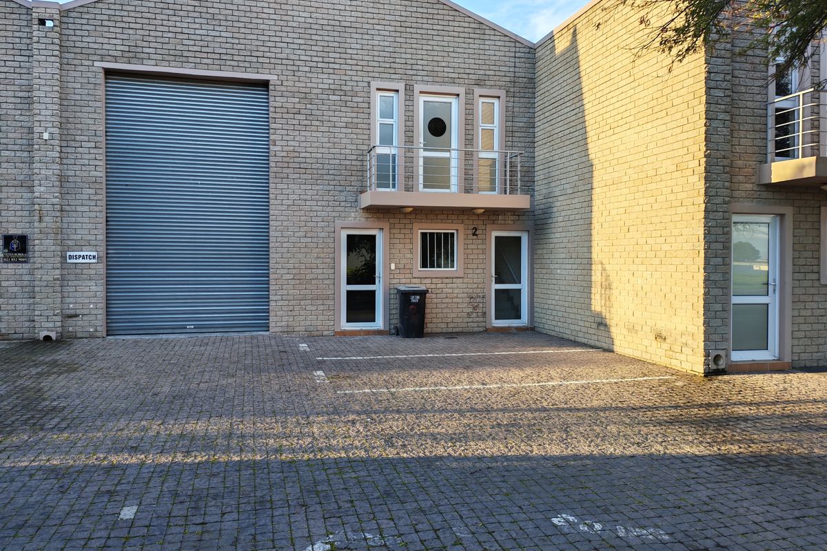 300m2 Industrial Warehouse To Let in Asla Park, Strand - Photo 2