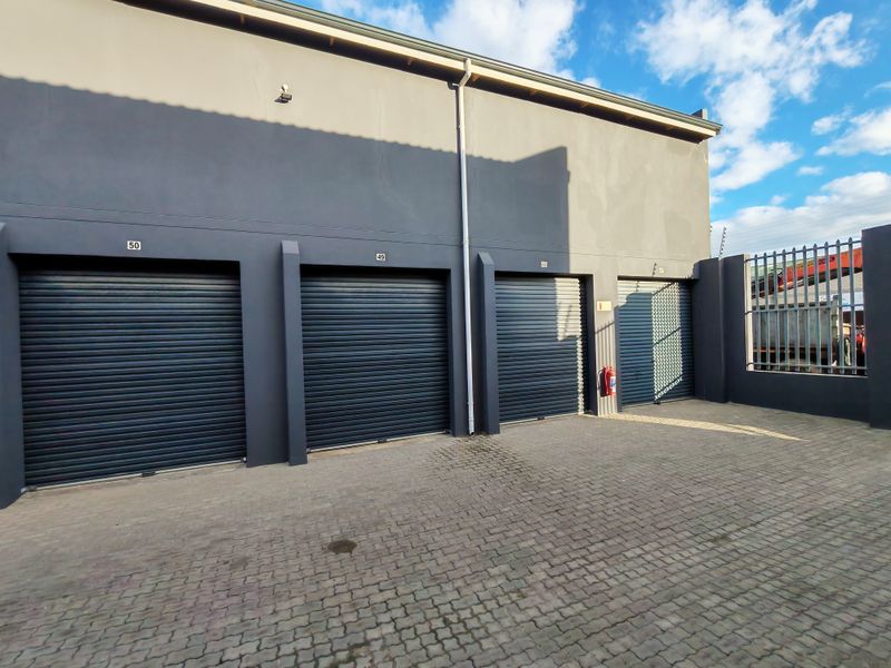 43m2 Storage Units For Sale in Broadlands Industrial, Strand - Photo 10